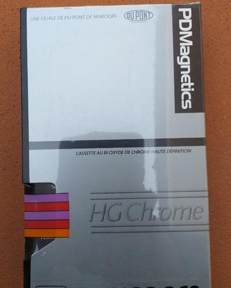 Videocassette PD Magnetics HG Chrome VCC Video2000