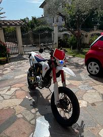 Fantic motard 125 4T