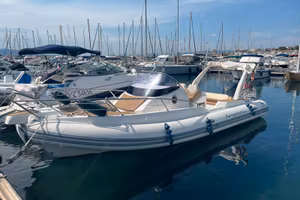 Capelli Tempest 850 WA (2013)