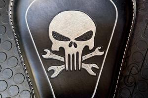 Sella Skull Harley-Davidson Sportster 883/1200 