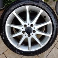 4 gomme con cerchi Mercedes 215/45 R17
