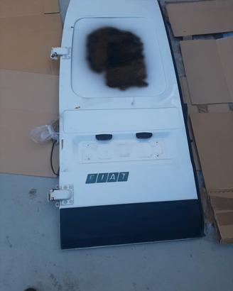 Portellone post dx- sx e porta scorrev Ducato 2004