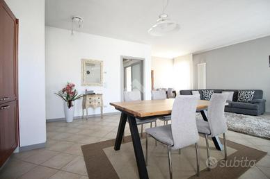 3 LOCALI A CAMISANO VICENTINO