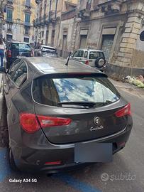 macchina in buono stato 