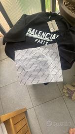 Maglietta balenciaga