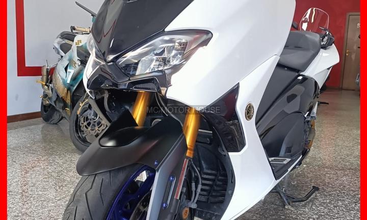 YAMAHA T MAX 530 DX RATE + GARANZIA +PERMUTE /eur4