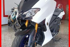 YAMAHA T MAX 530 DX RATE + GARANZIA +PERMUTE /eur4