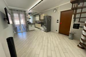 4 LOCALI A RIVALTA DI TORINO