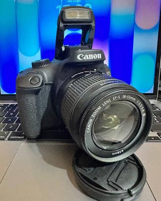 Kit Canon EOS 4000D + Obiettivo EF-S 18-55mm III