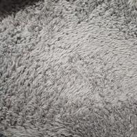 Tappeto moderno grigio fumo