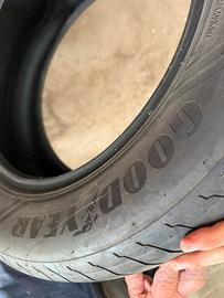 4 gomme good year 235/60 R18