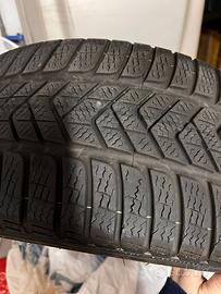 Gomme Invernali Pirelli R18