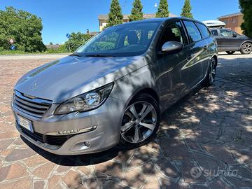 Peugeot 308 BlueHDi 120 S&S SW Allure