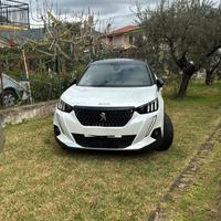 PEUGEOT 2008 BlueHdi 130 cV eat8