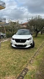 PEUGEOT 2008 BlueHdi 130 cV eat8