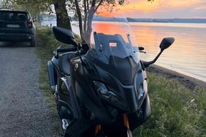Yamaha TMAX 560 Tech MAX