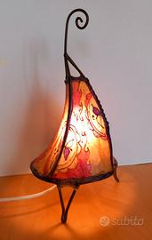 Abat jour lampada etnica in pelle e ferro battuto