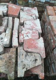 mattoni vecchi per arco o disegni vari