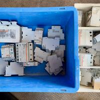 Materiale elettrico vario