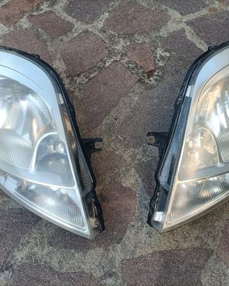 Coppia Fari Anteriori Opel Vivaro A (2006-2014) - 