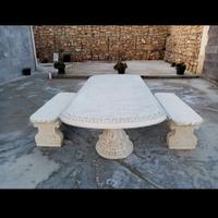tavolo e panchine in polvere di marmo