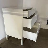 Cassettiera Stokke
