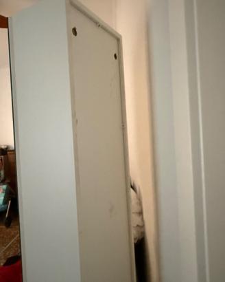 Mobile con specchio ikea