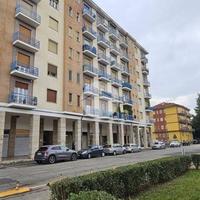 2 LOCALI A CARMAGNOLA