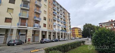 2 LOCALI A CARMAGNOLA