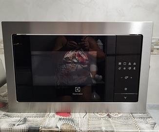 Forno a microonde da incasso ELECTROLUX