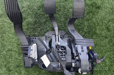 PEDALIERA COMPLETA FRENO + FRIZIONE + ACCELERATORE