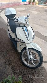 Scooter piaggio liberty