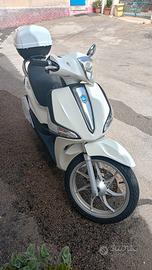Scooter piaggio liberty