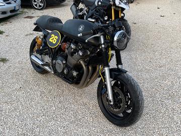 Yamaha XJR 1300 CAFE RACE