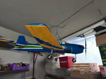 aeromodelli vari e, radiocomandi e accessori vari 