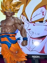 Dragon Ball Z Goku 36 cm in resina, Action Figure