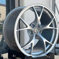 CERCHI IN LEGA FORGIATI ALFA ROMEO GIULIA QV 19 PO