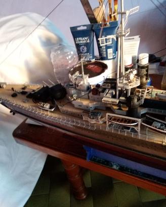 euro prinz eugen in legno e ottone