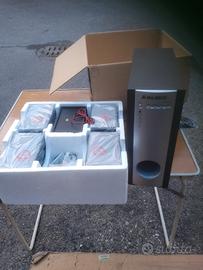 Subwoofer Majestic compreso di telecomando 