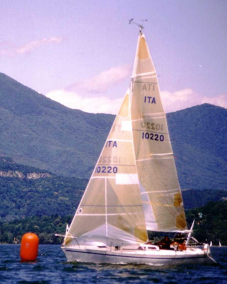 Barca a vela ziggurat jr Vallicelli