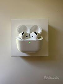 AirPods 4 Apple con Cancellazione del Rumore