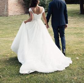 ABITO DA SPOSA SARTORIALE – Pizzo e Scollo Omerale