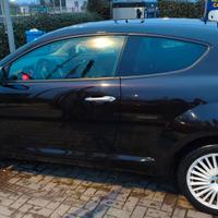 Alfa Romeo Mito 1.3 mtj 85 CV junior 
