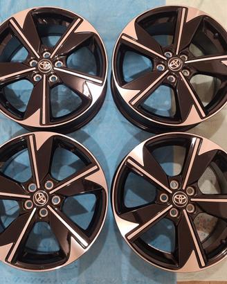 4 Cerchi 17" ORIGINALI Toyota Yaris Premium NUOVI
