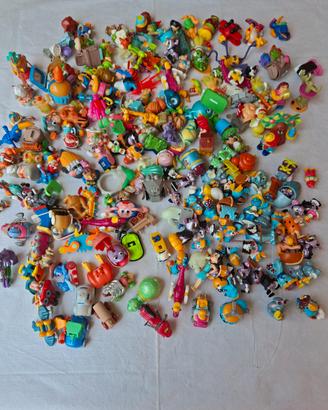 sorpresine kinder anni 90/2000 peso kg.1,300