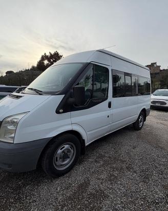 Ford transit 9 posti pedana idraulica x carrozzina