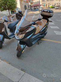 Scouter Yamaha 400 Majestic 2008