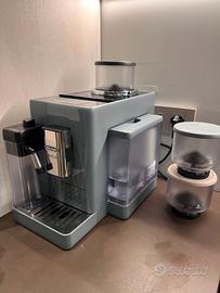 macchina caffè delonghi rivelia