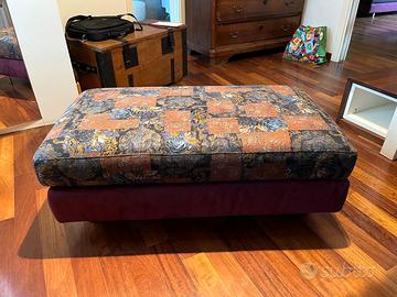 poggiapiedi per divano