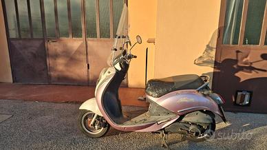 ciclomotore SYM Mio 100, anno 2008